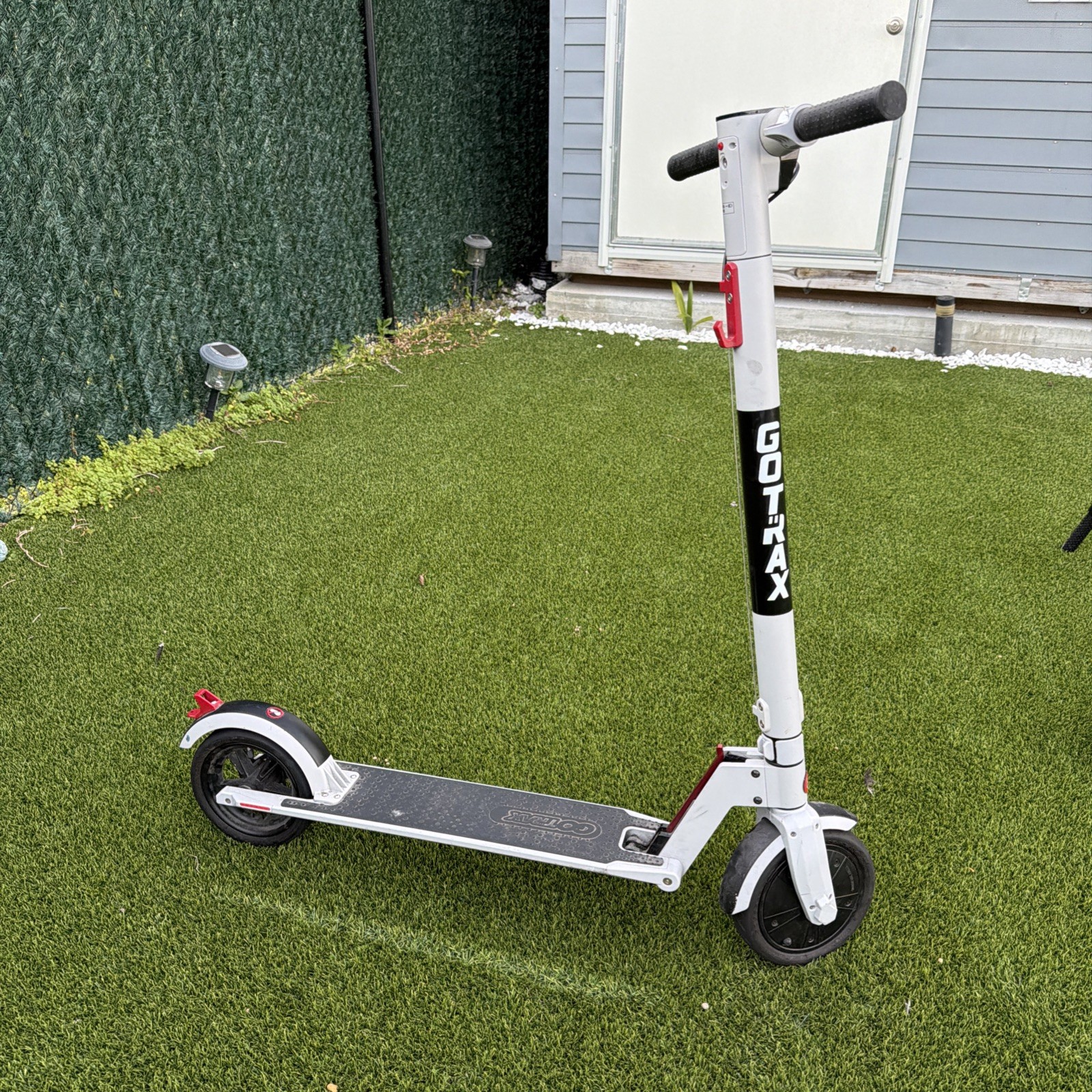 Gotrax GXL V2 Commuting Electric Scooter - Black