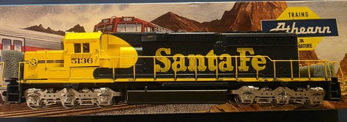 Locomotora de CC Athearn HO SD40-2 Snoot Powered ATSF #5136 "Blue Box" Nueva de Lote Antiguo | Condition: Used