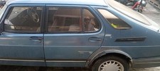 Porte arrière et accessoires Saab 900