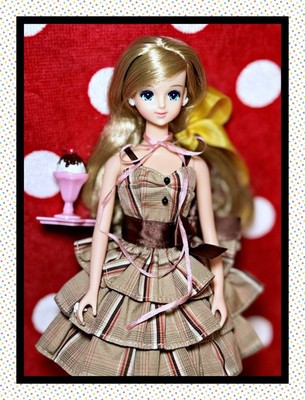 Takara Japan Jenny Eighteen Original Licca Castle Doll Little Factory Dress