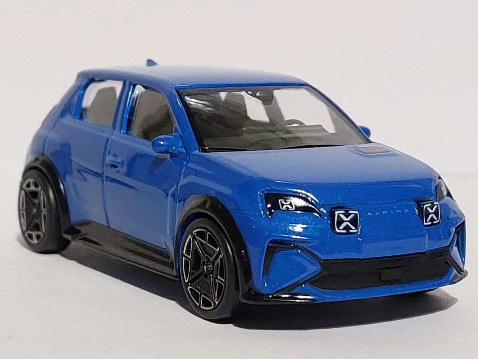 Реактивный автомобиль Norev масштаб 1/43. Alpine A290 GT VISION синий новый с коробкой - Изображение 2 из 4