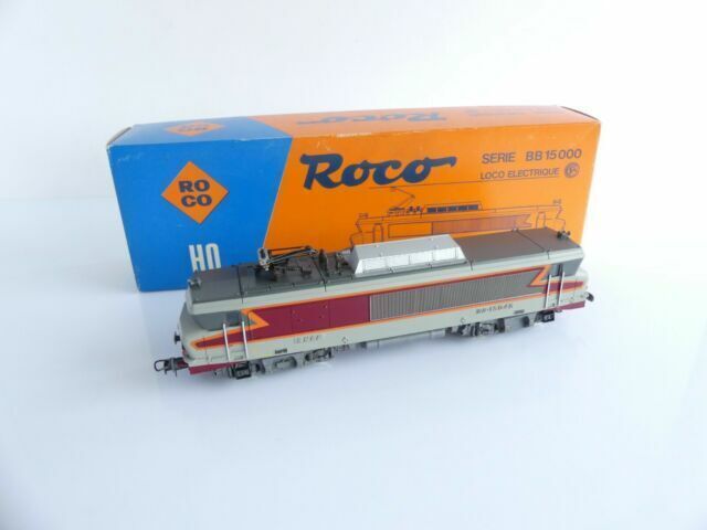 2 Marchepieds Noirs Roco Pour Locomotive Modélisme Type BB 7201 / 22201 / 15046 - Échelle HO