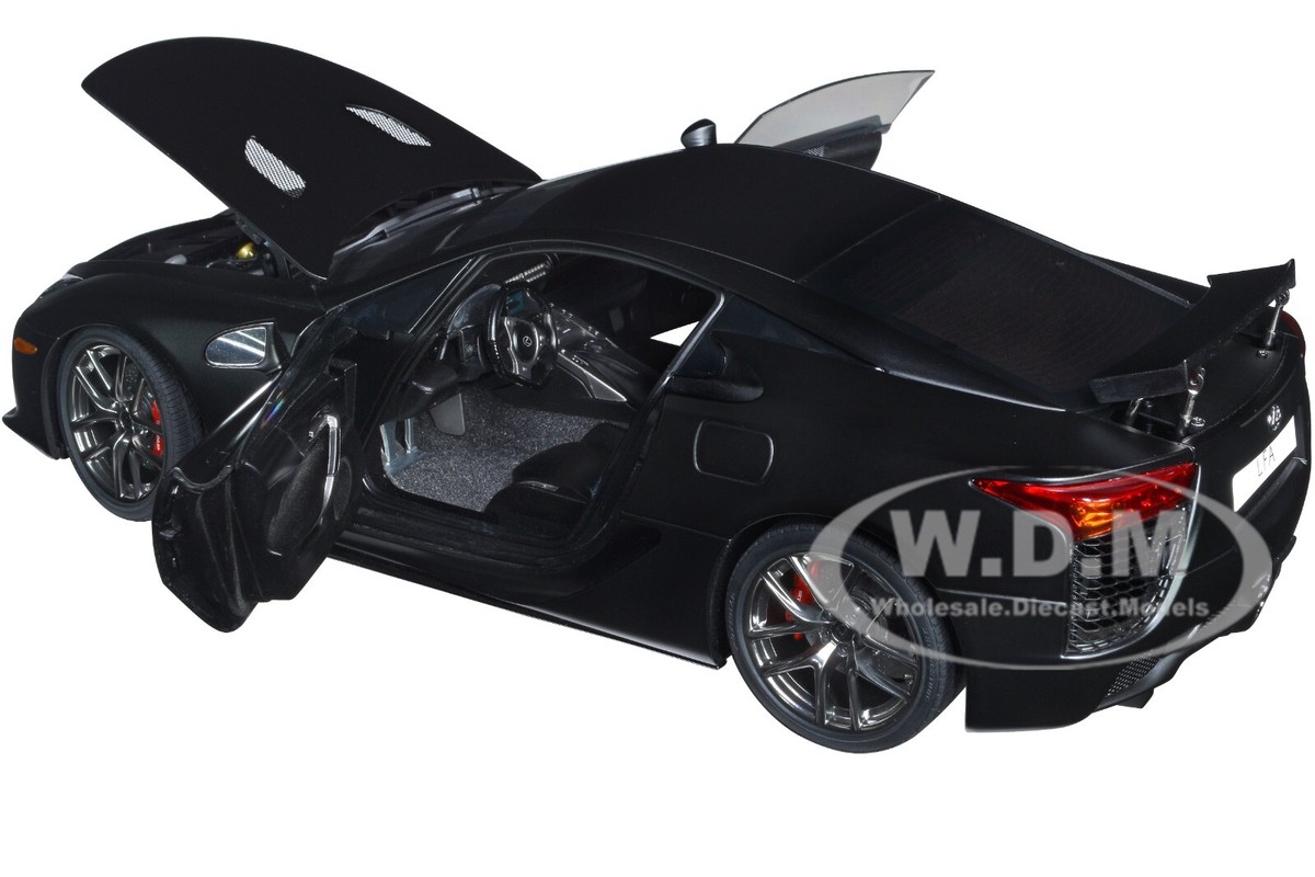 LEXUS　LFA 2012 Lexus LFA VIN: JTHHX8BH7C1000428 - CLASSIC.COM