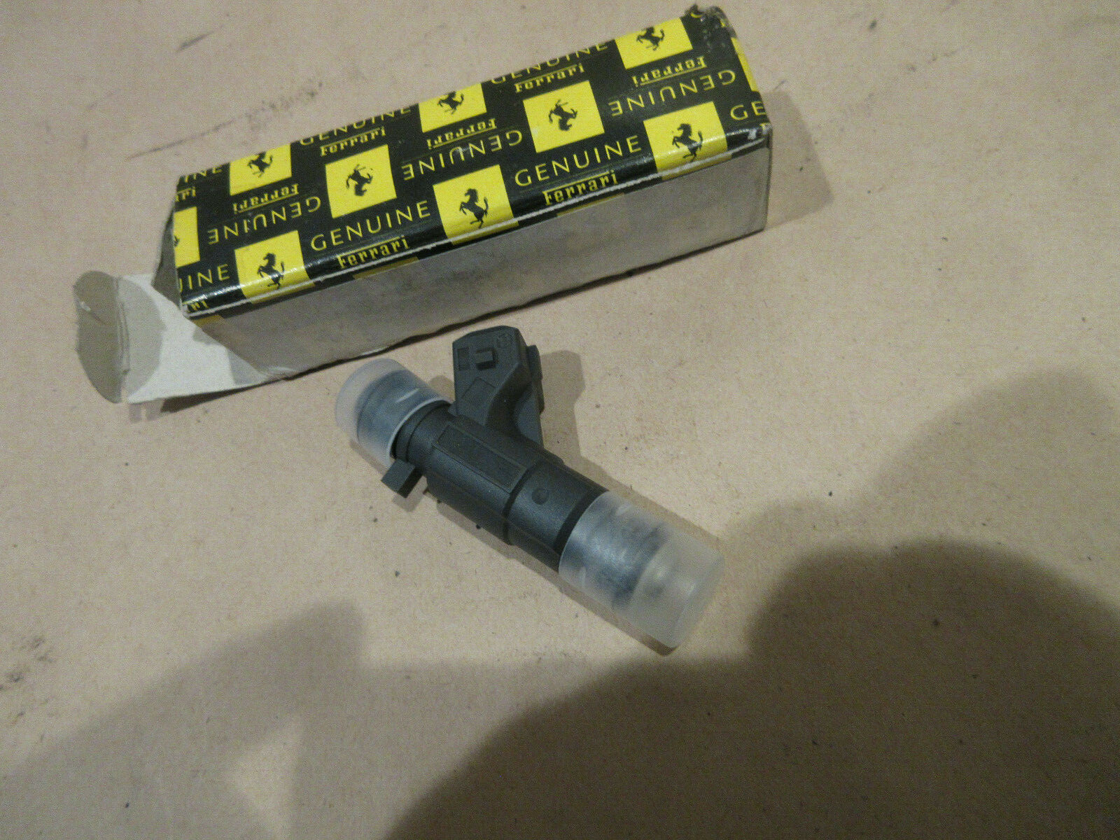 Ferrari 360,Enzo - Fuel Injector P/N 197808