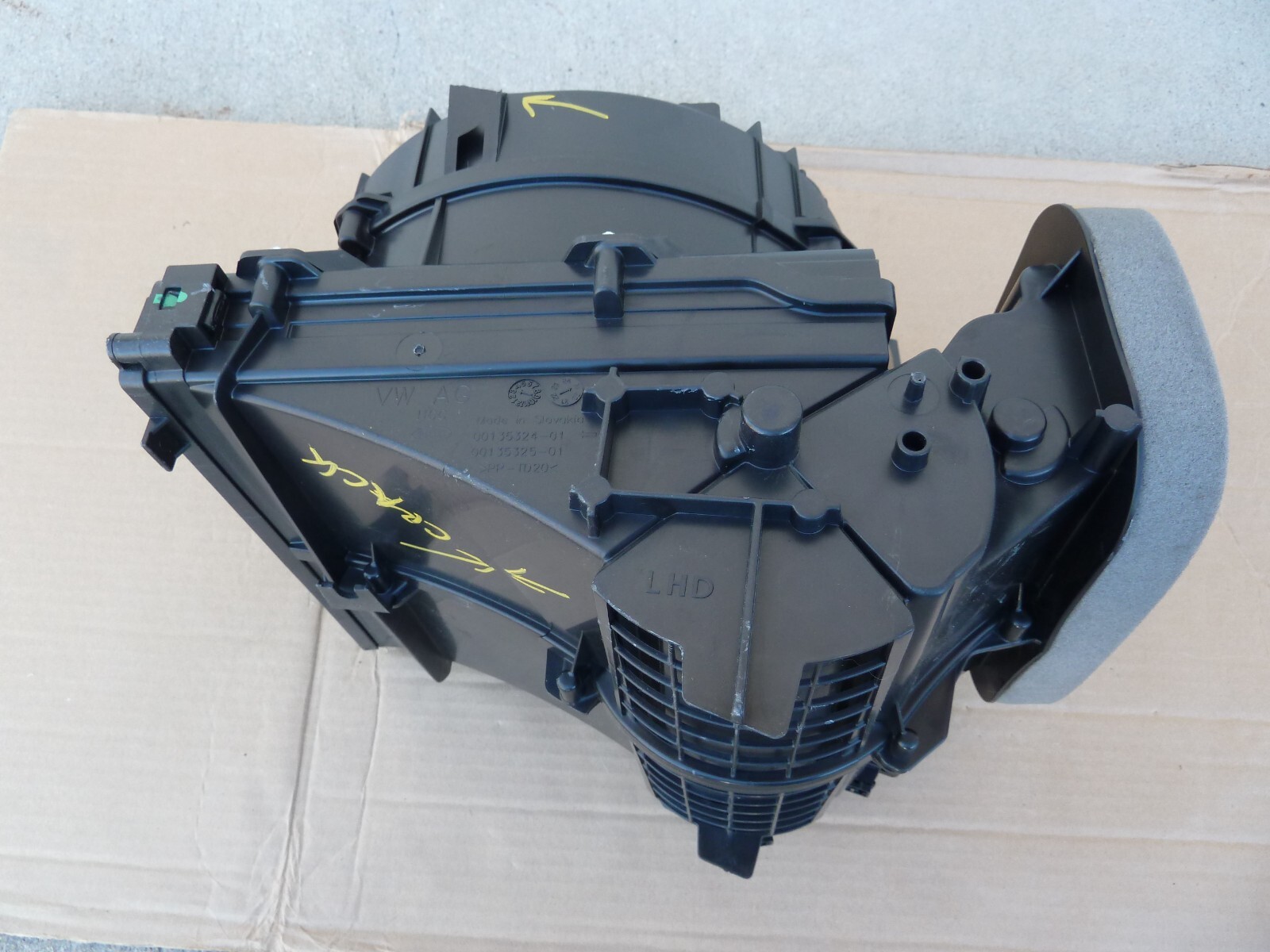 OEM Lamborghini Huracan Blower Motor Fan Heater Box Housing Assembly