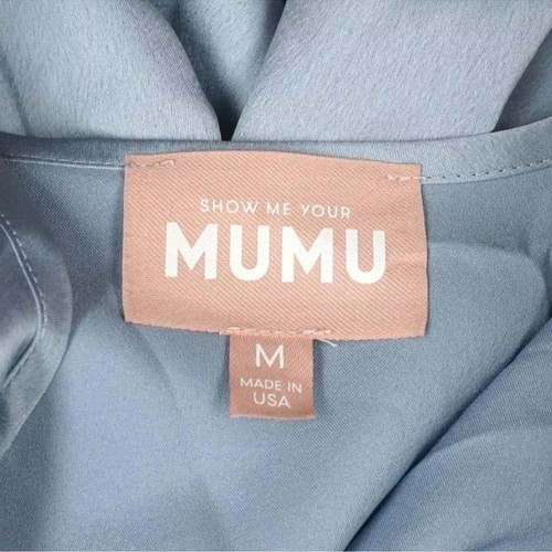 Show me your mumu robe flaws as shown please review photos - Picture 3 of 5