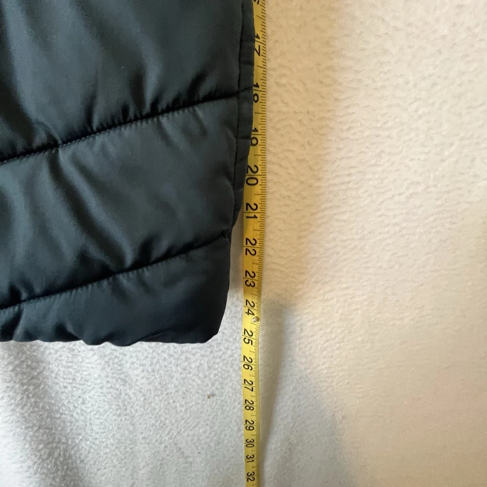 Chaleco Puma Puffer Jóvenes Niños Talla Mediana 10-12 Azul y Rojo Usado en Excelente Condición Niñas o Niños Foto 4 de 4