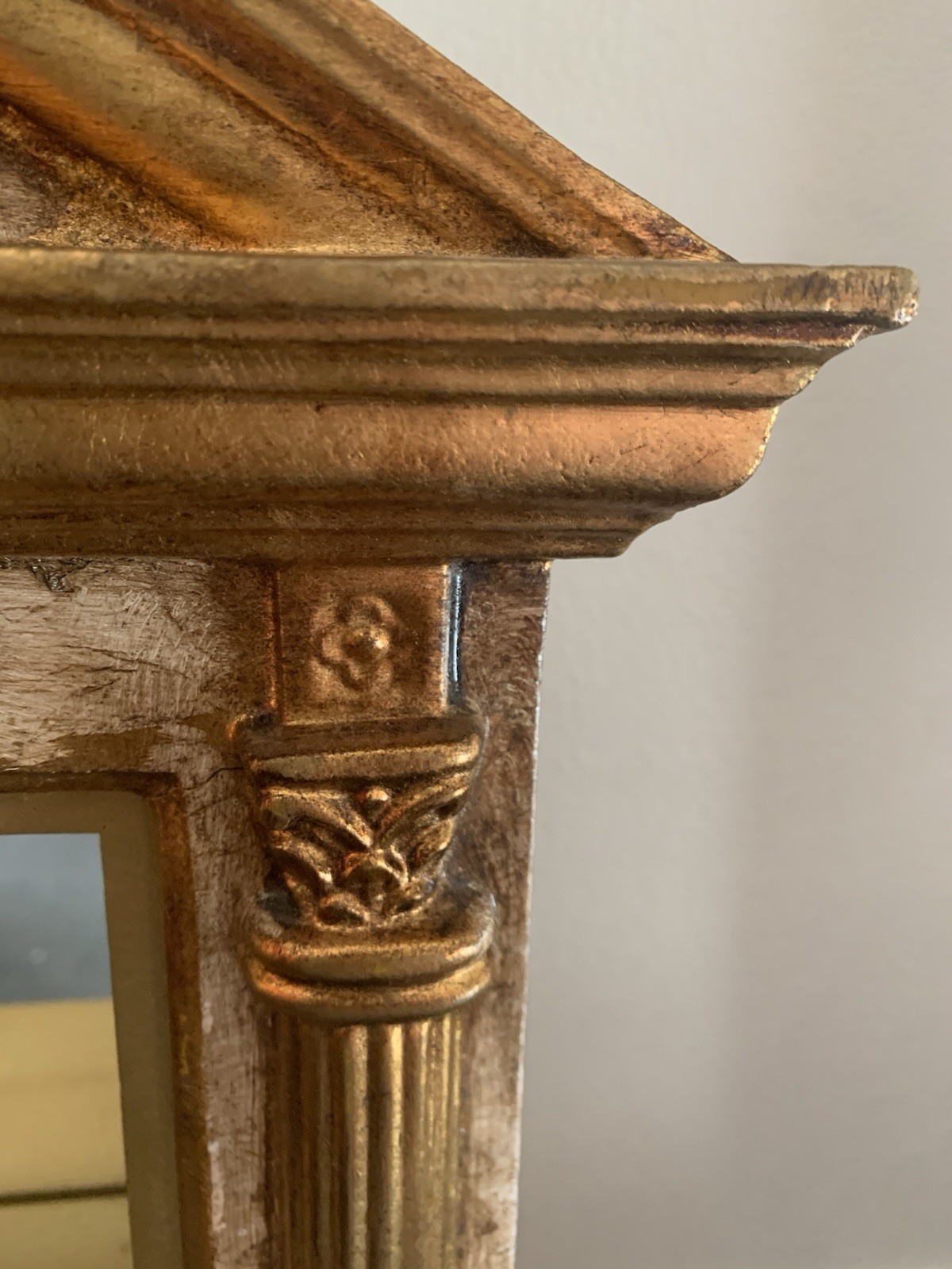 Italian Gold Greek Pediment Display Case Curio Cabinet Shelves w/Mirrored Back