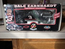 Dale Earnhardt #3 Chevrolet Suburban Goodwrench 7-Time Champion 1/25 Diecast LE