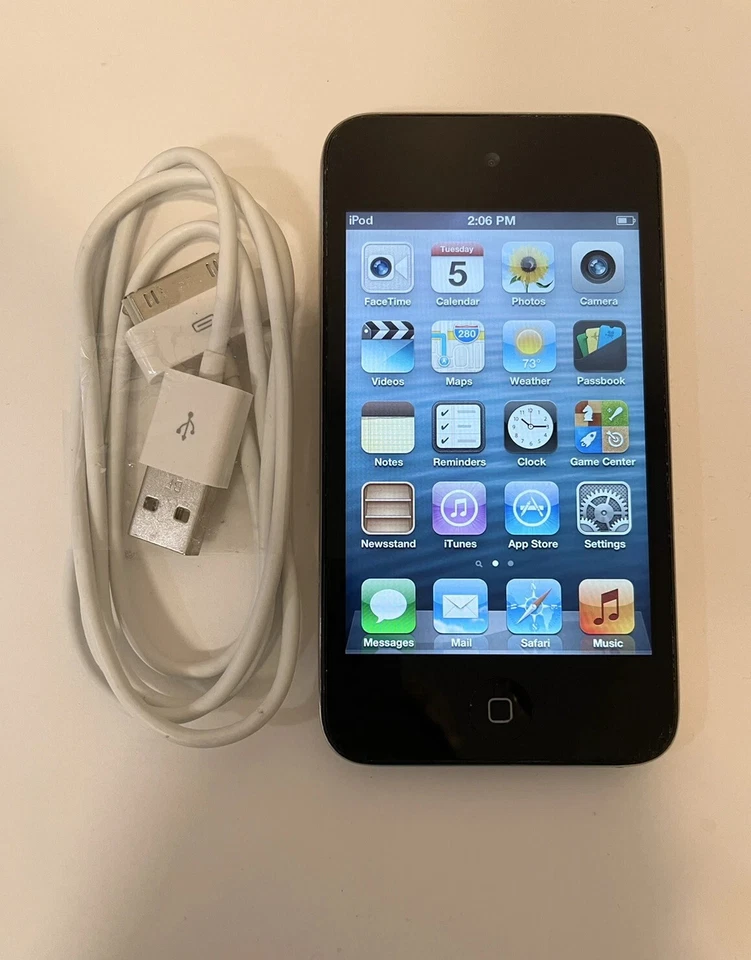 Apple iPod touch 4th Generation 32GB Black - Good Working Condition - Image 3 of 4