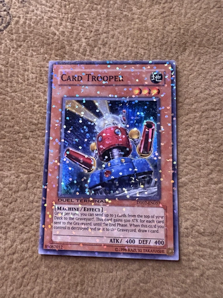 Card Trooper súper raro DT02-EN057 casi nuevo Foto 2 de 3