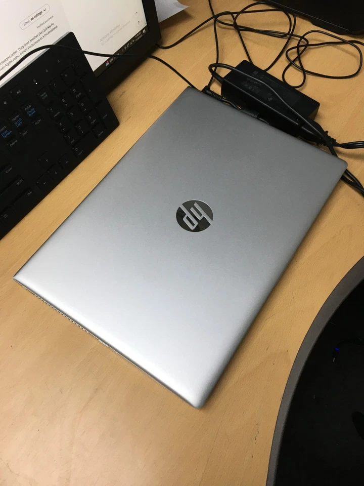 HP ProBook 640 G5 14.1" Intel 1.9GHZ Core i7-8565U 16gb Ram 512GB M2 Touch - Image 3 of 4