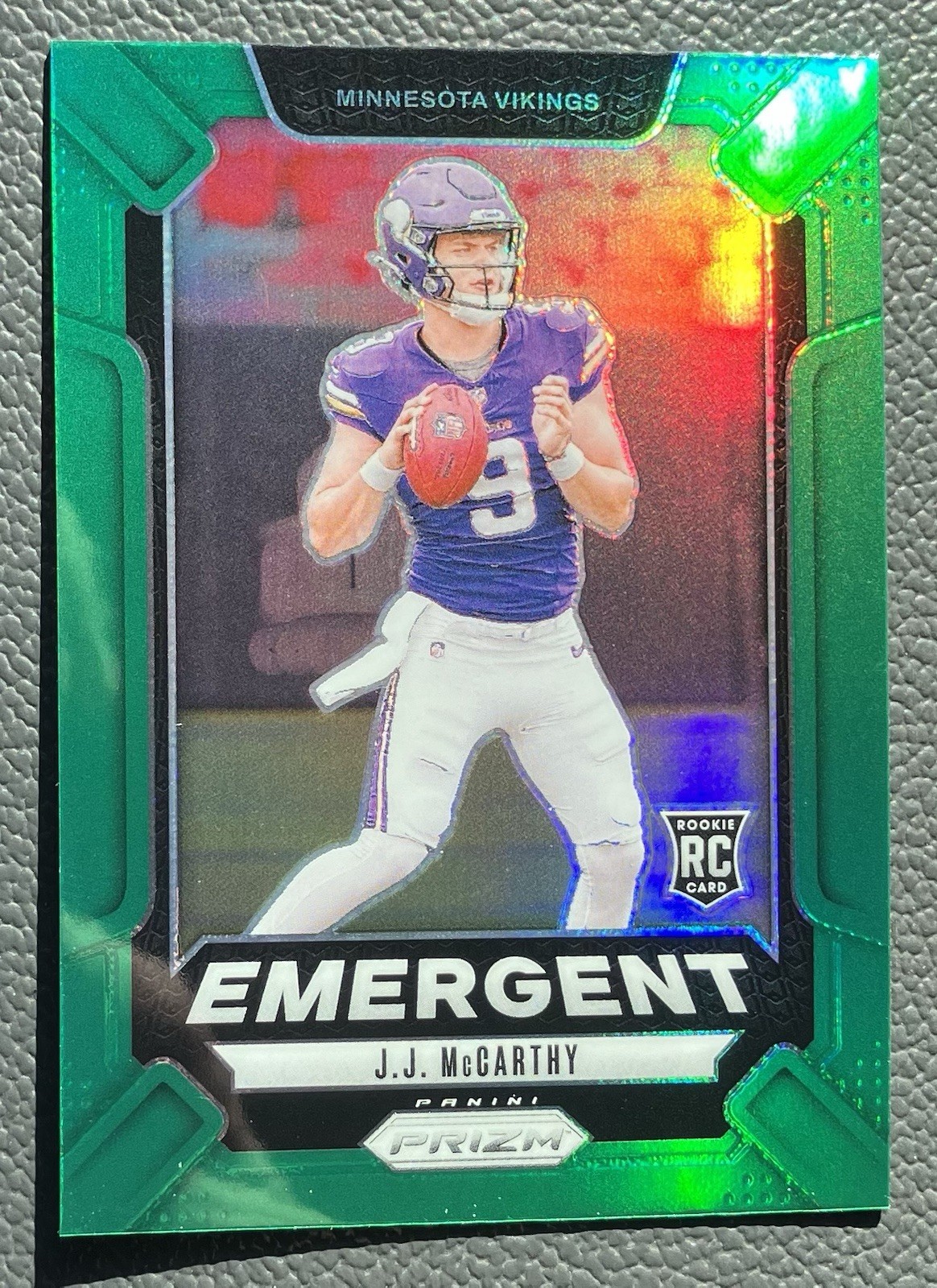 2024 Panini Prizm - Emergent J.J. McCarthy #19 Green Prizm (RC)