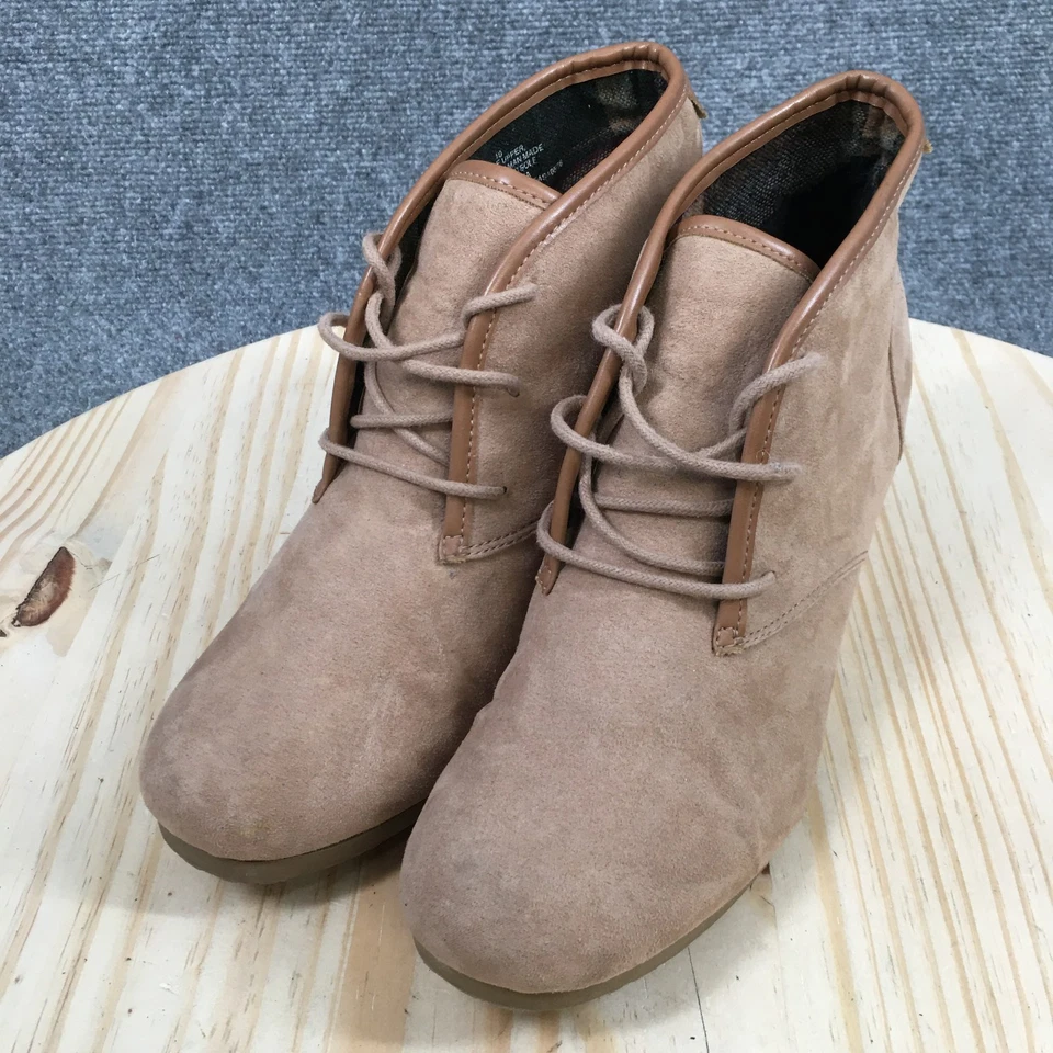 Mad Love Boots Womens 10 Ankle Bootie Brown Lace Up Casual Comfort Wedge Heels - Image 4 of 4