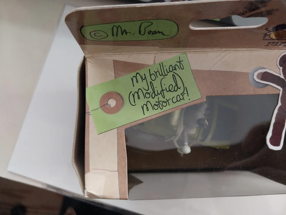 Corgi CC82114 Mr Bean's Do it Yourself mini 30 years 1:36 Diecast Model - Image 2 of 2