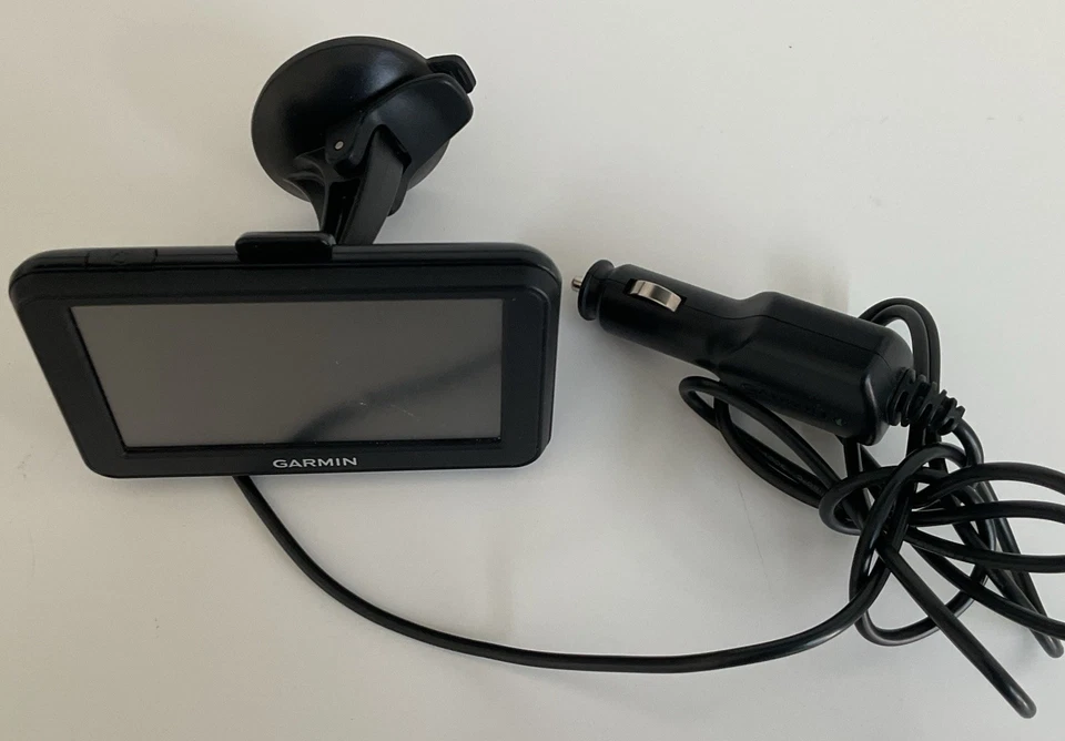 Garmin Nuvi 40LM 4.3 inch GPS Navigation System - Image 3 of 3