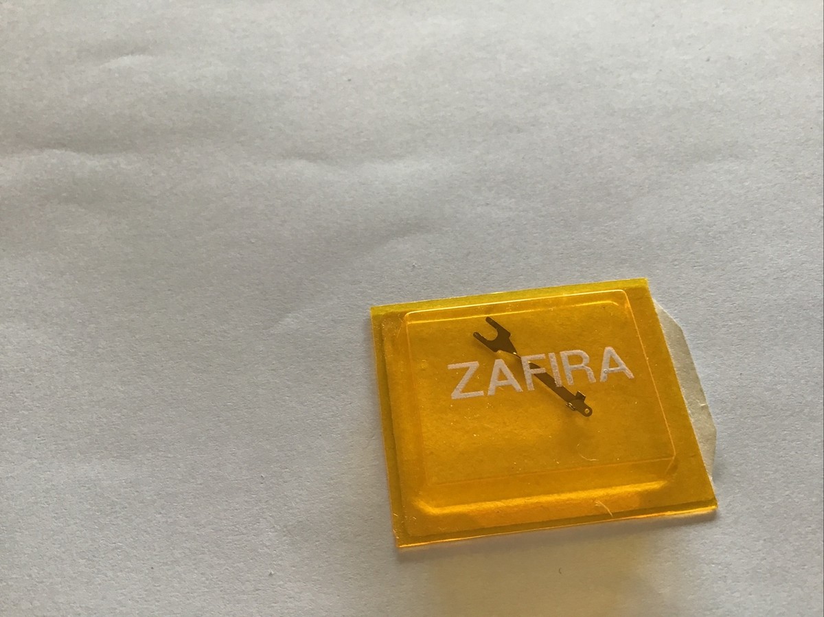 Véritable Original Saphir Neuf 5224 BSR TC8 ZAFIRA dans sa boîte scellée