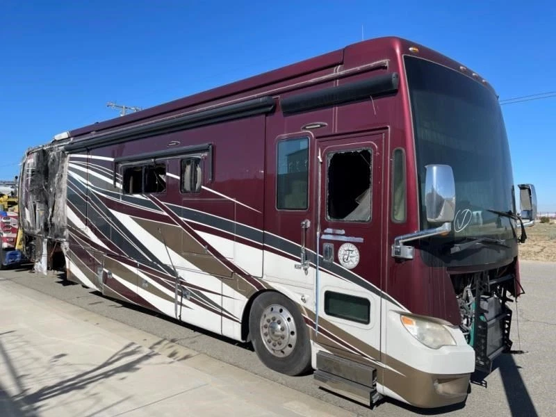 Macacos de nivelamento HWH válidos usados hidráulicos a ar VTL02A01601 de 2016 Tiffin Allegro - Imagem 4 de 4