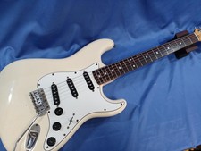 SQUIER CST 30S Chitarra elettrica 978434