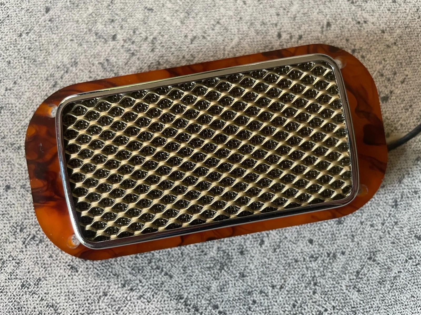 Picture 1 of 4