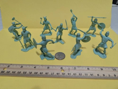 Marx VIKINGS Playset—Full Set of 9 Green 54mm VIKINGS, toy soldiers, vintage
