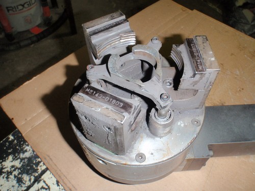 Okuma 6.5" 3 Jaw Power Chuck CNC Lathe M115-60004 _ M2143-01803 - Afbeelding 3 van 5