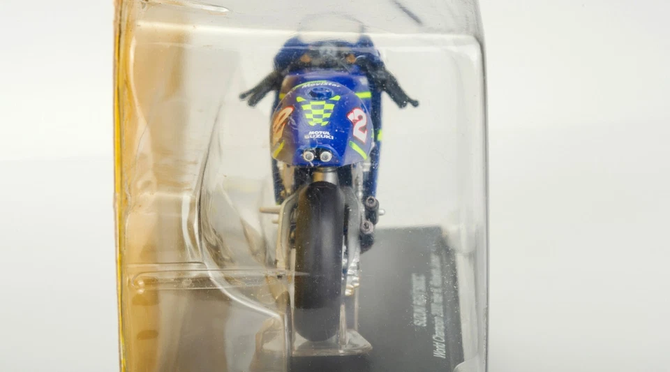 Suzuki GSV-R Kenny Roberts Jr 2000 Scala 1:22 Modellino World Champion 500 N° 2 - Immagine 4 di 4
