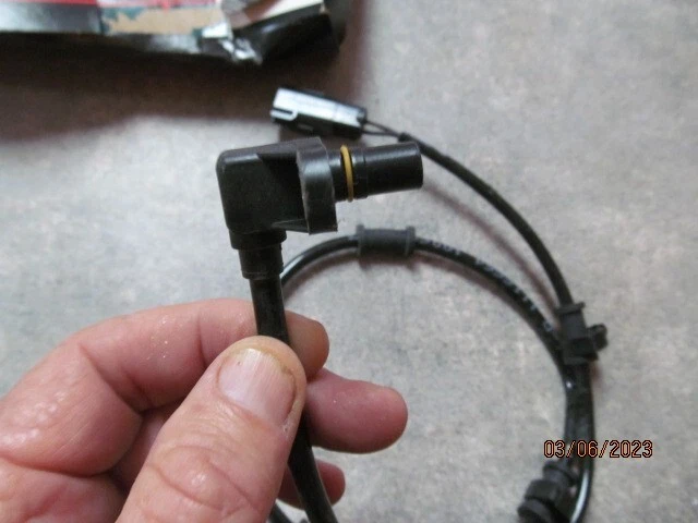 For Dodge Ram 2500 3500 Front ABS Wheel Speed Sensor BWD #ABS329 X's to ALS219 Foto 4 de 4