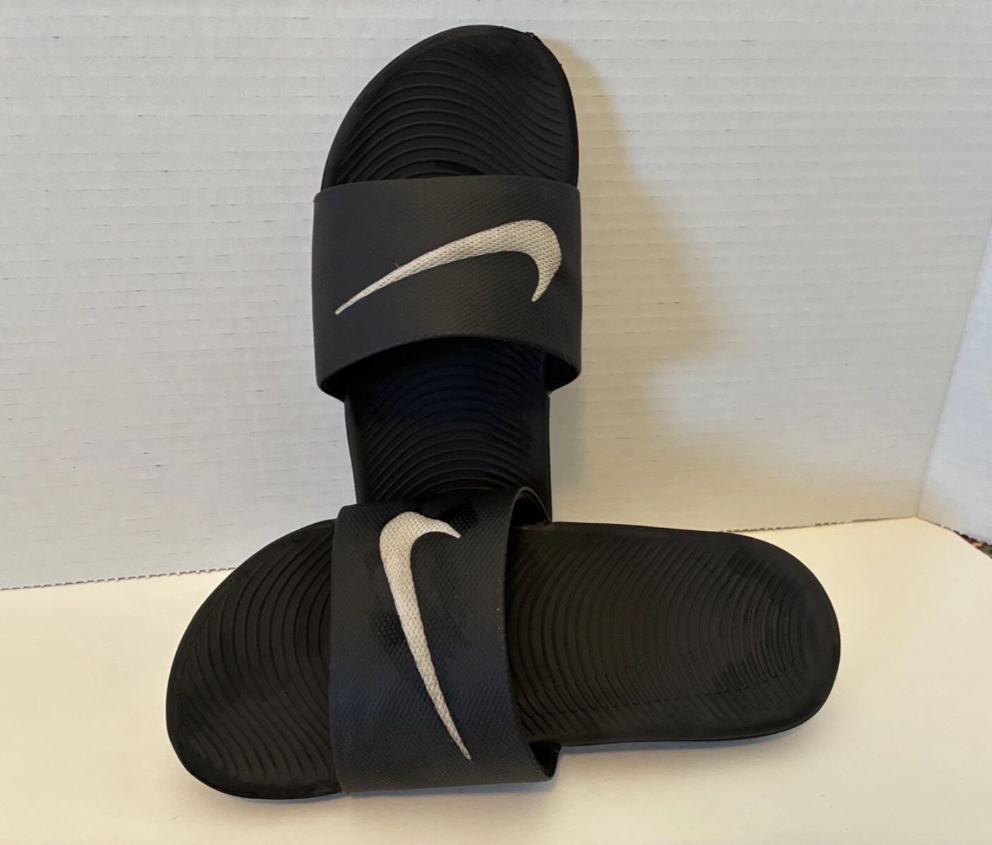 NIKE KAAwa taglia 4Y slide on nero