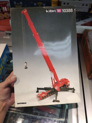 Ho Scale Kibri 10388 Gottwald Telescoping Crane