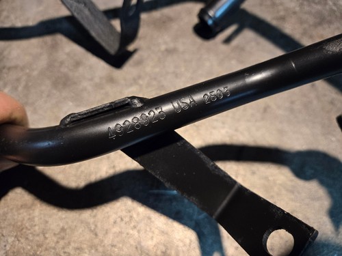 4928923 Cummins OEM Heater Tube - Picture 3 of 6