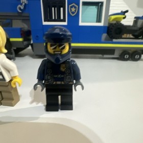 LEGO CITY Mobile Command Center 60139, Police Truck, Trailer, ATV, Minifigures