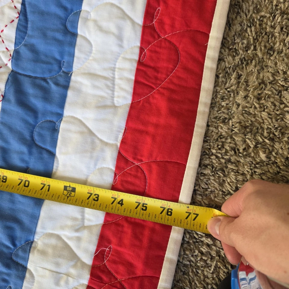 Manta Edredón Patchwork Hecha a Mano Rojo Blanco Azul Estrella Cesta Corazones Patrón Foto 4 de 4