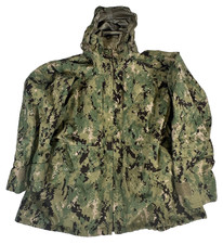 US Navy NWU Type III AOR2 Gore-Tex Parka Jacket Size Medium X-Short