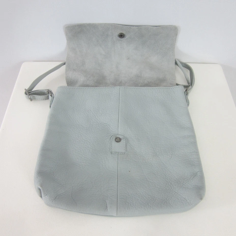 Bolsa tiracolo Day & Mood cinza azul couro pebbled 8,5 X 9" alça ajustável - Imagem 4 de 4