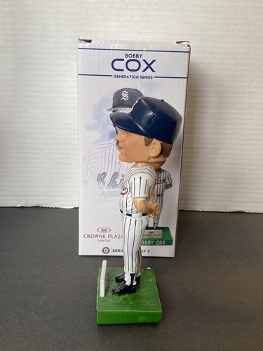 Bobby Cox 2017 Syracuse Chiefs Bobble Head NIB Generation Series - Picture 2 of 7