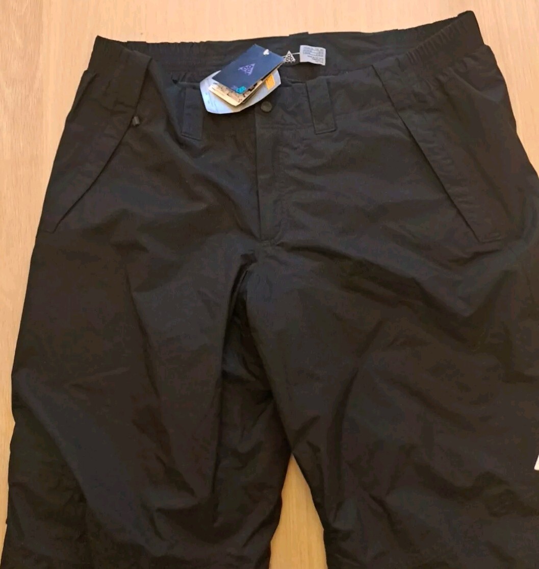 Pantalones Nike ACG Storm Fit Talla 20/22 Reino Unido Aislamiento Térmico Swoosh ACG