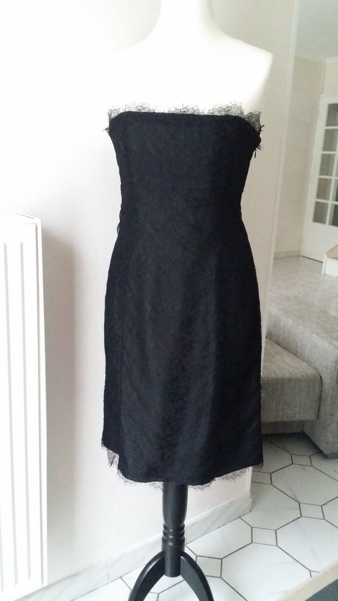 Robe bustier en dentelle noire Yves Saint Laurent