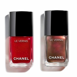 Chanel Libre Maximalisme Collection Nail Polish 917 Opulence 918