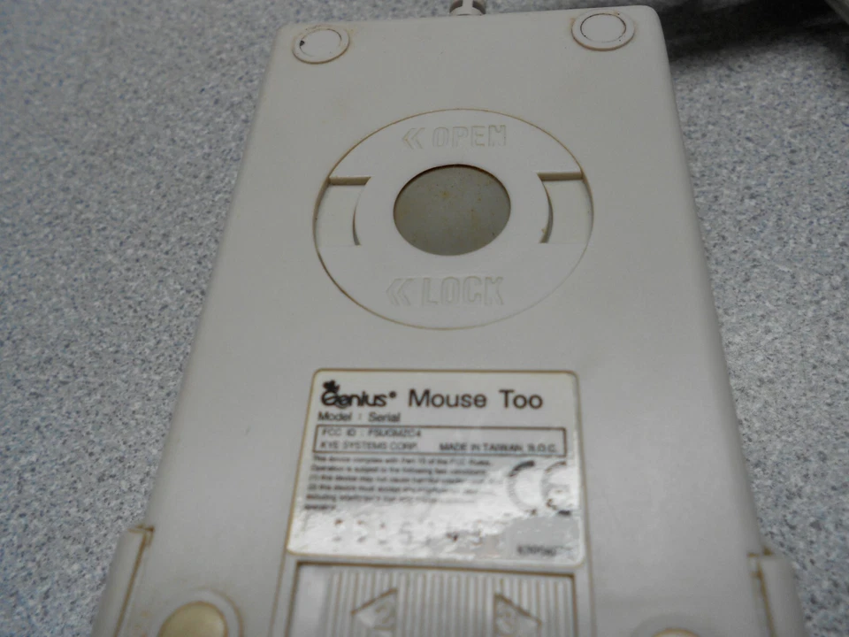 Genius serial mouse, model GM-6000, vintage from 80-90ies - Image 2 of 2