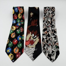 Looney Tunes Mania Vintage 90s Tie Lot Taz  Bugs Bunny Cartoon Neckties