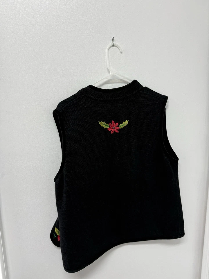 Designers Originals Studio Womens Christmas Sweater Vest XL Garland Red - Image 3 of 4