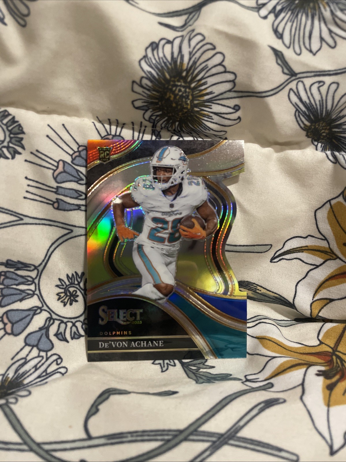 2023 Panini Select - Club Level De'Von Achane #274 Red & Yellow Prizm Die-Cut...