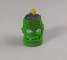 Grossery Gang Series 1 Barf Room Supplies Green Spotty Zit Cream