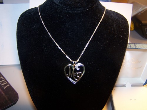 VINTAGE "MOM" 14KT GOLD/STERLING SILVER DIAMOND ACCENT OPEN HEART PENDANT&CHAIN - Picture 5 of 8