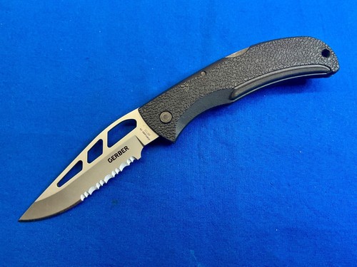 Gerber EZ-Out Skeleton 450 Folding Pocket Knife