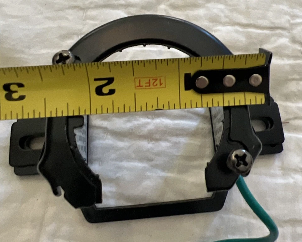 Soporte de montaje de ventilador de techo Harbor Breeze para piezas Foto 4 de 4