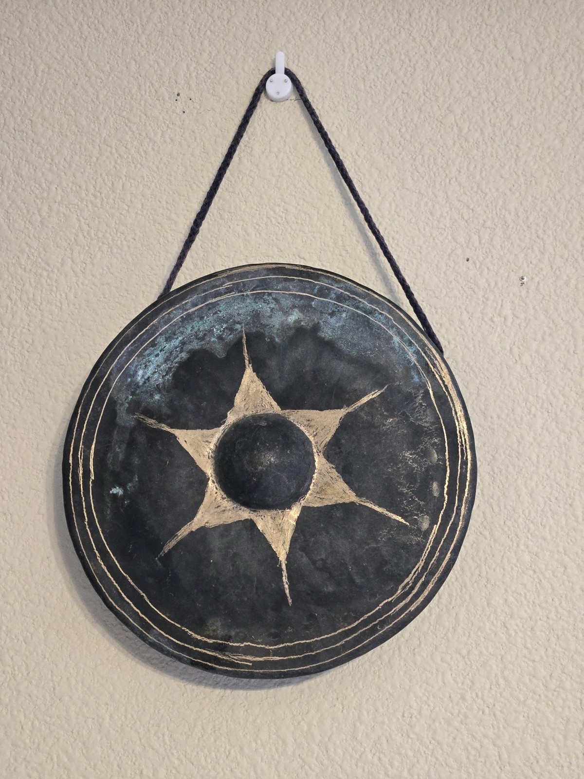 Picture 1 of 8