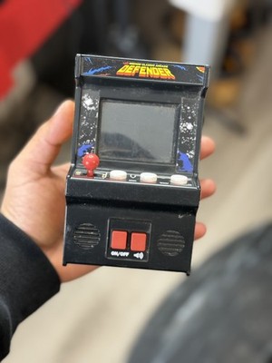 Defender Arcade Classics Retro Mini Tabletop Game Midway #17 2018 Basic Fun