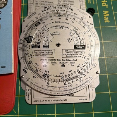 APR E6-B9 Flight Planning Universal Computer System W/Case  & Manual CLEAN